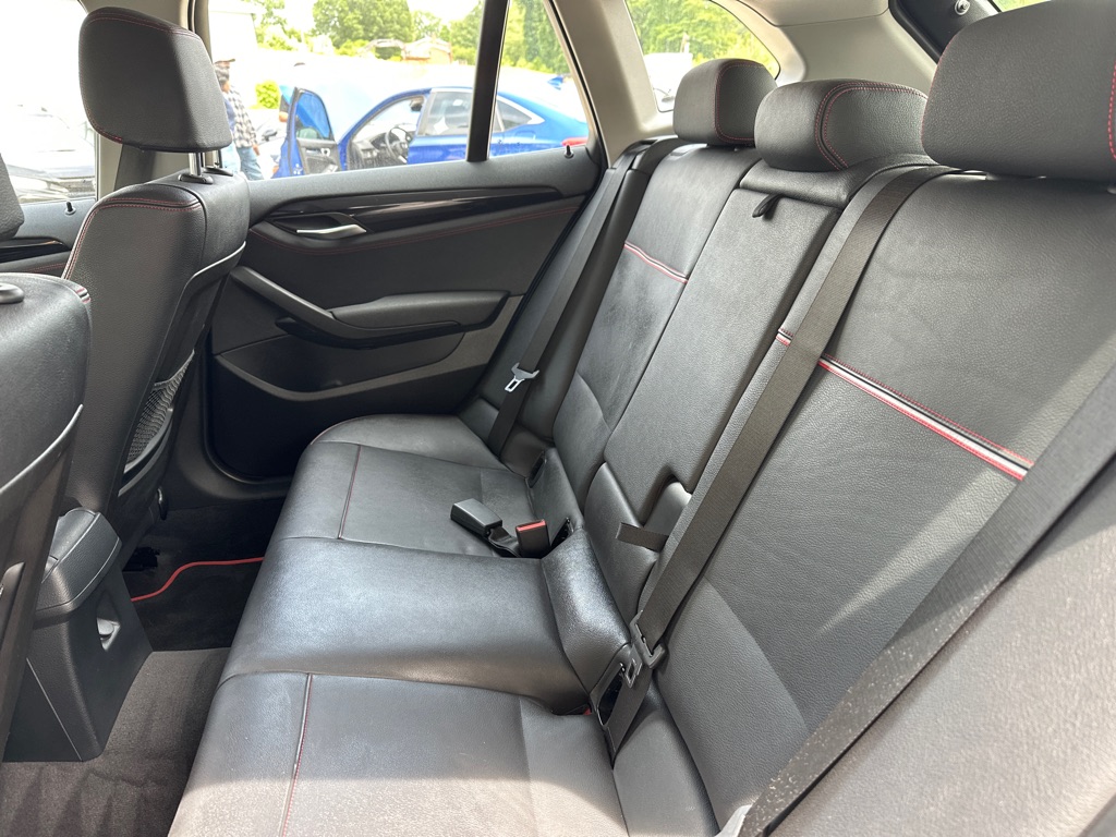 Photo 17 of this BMW X1