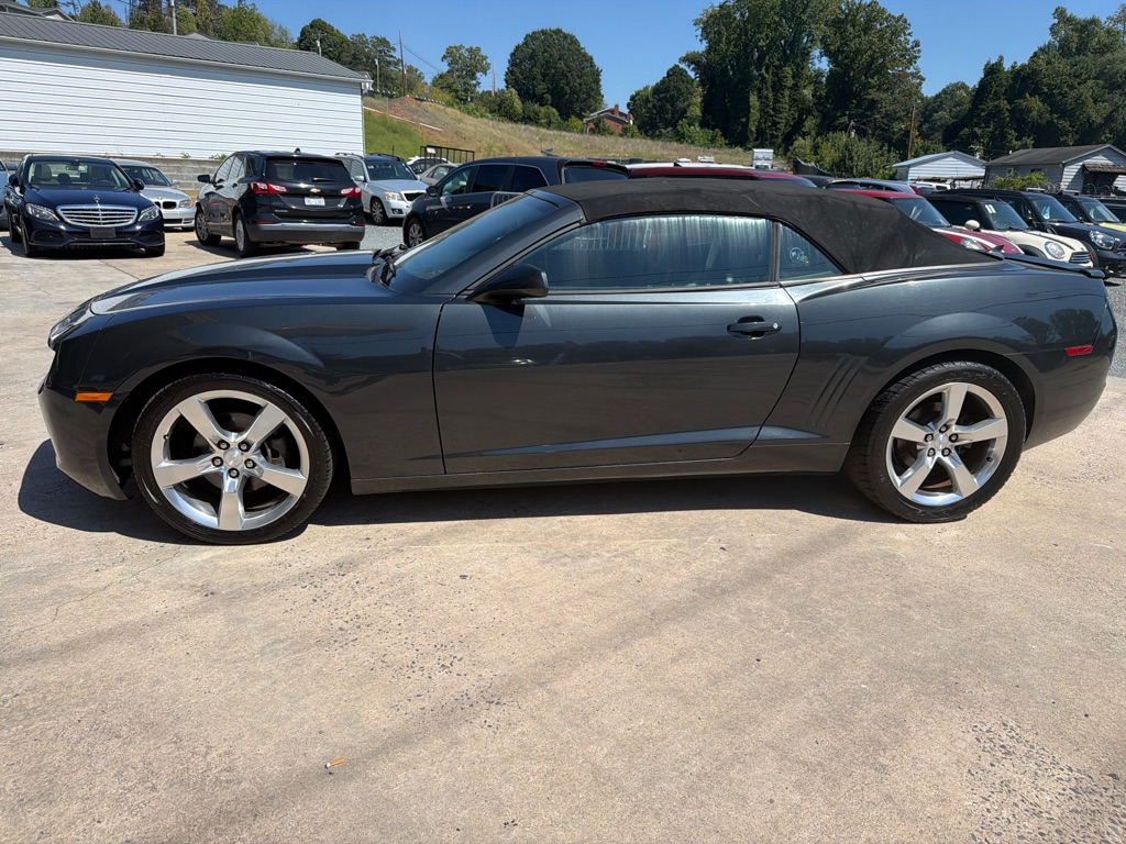Photo 4 of this CHEVROLET CAMARO