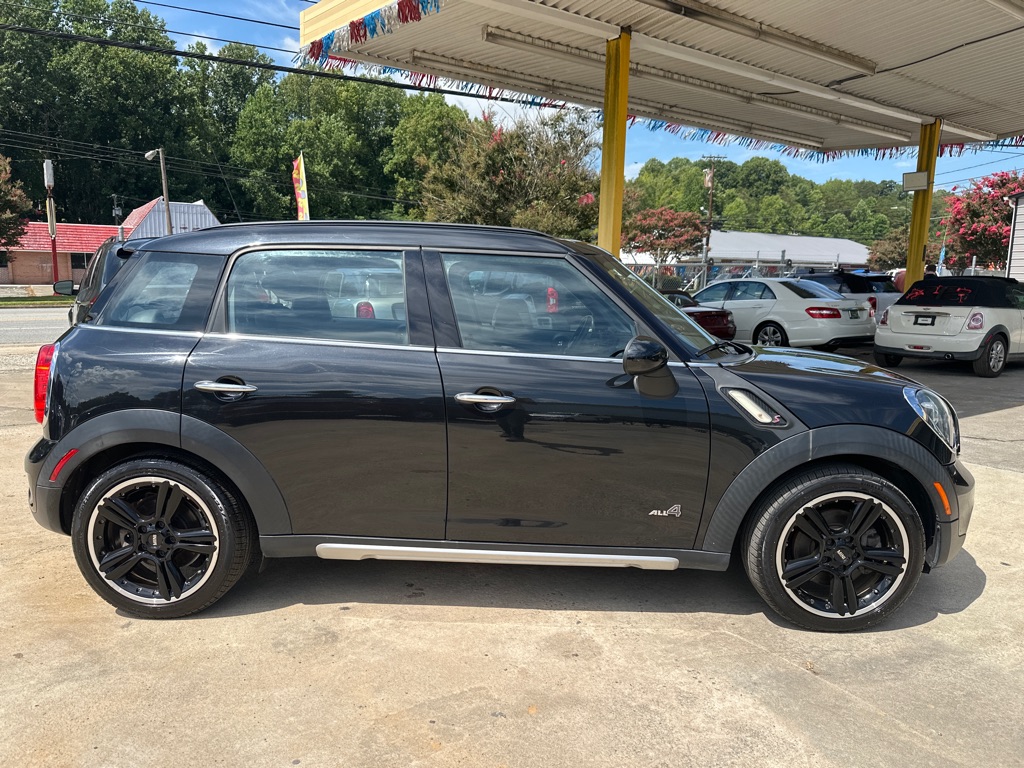 Photo 6 of this MINI COOPER
