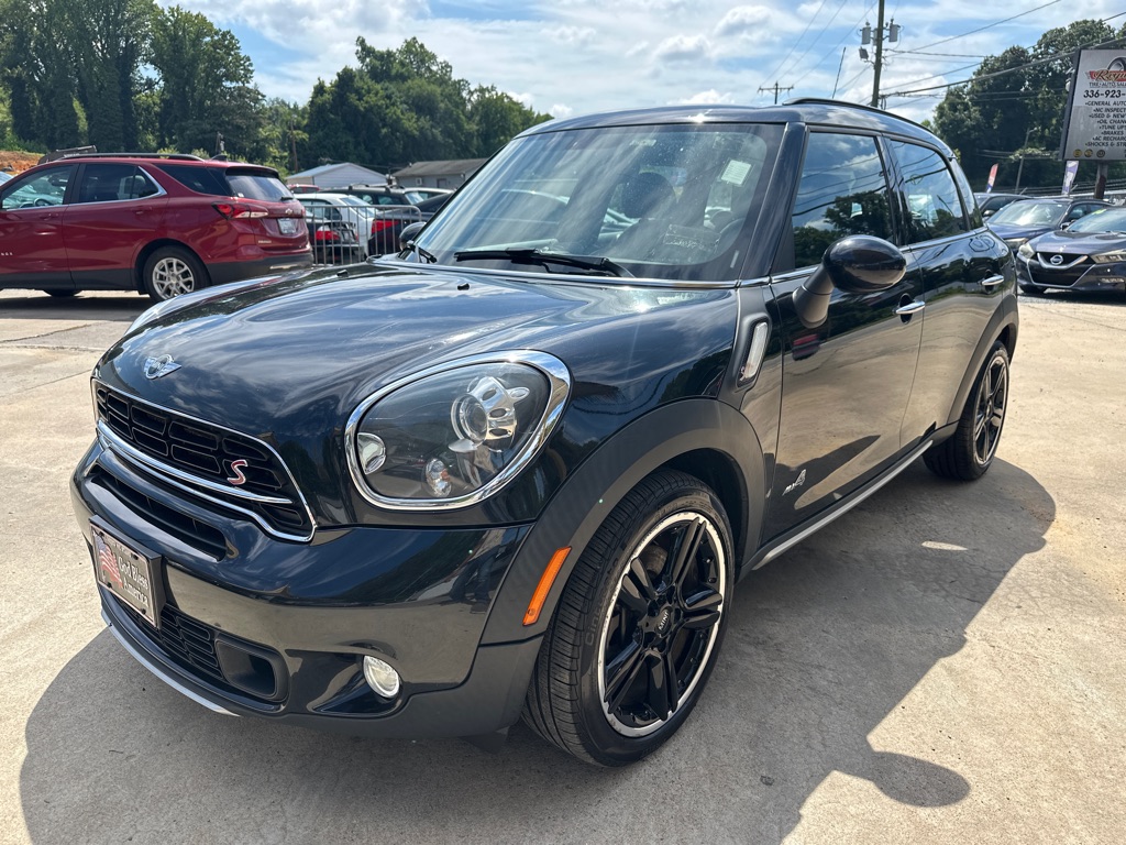 2015 MINI COOPER