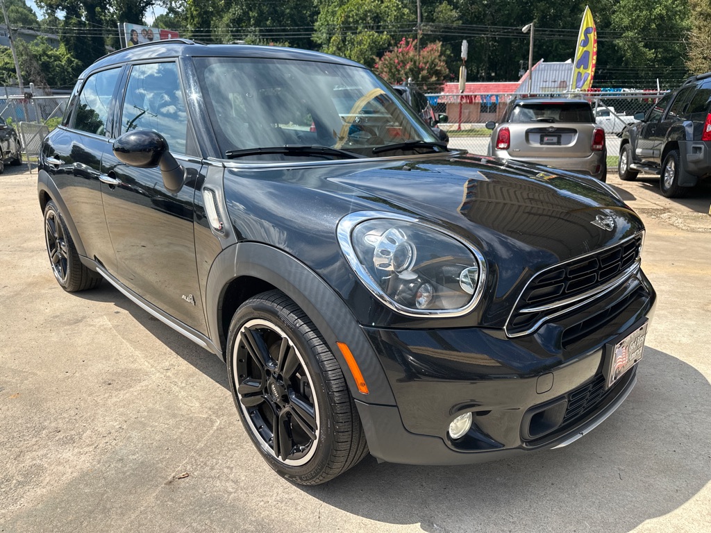 Photo 4 of this MINI COOPER