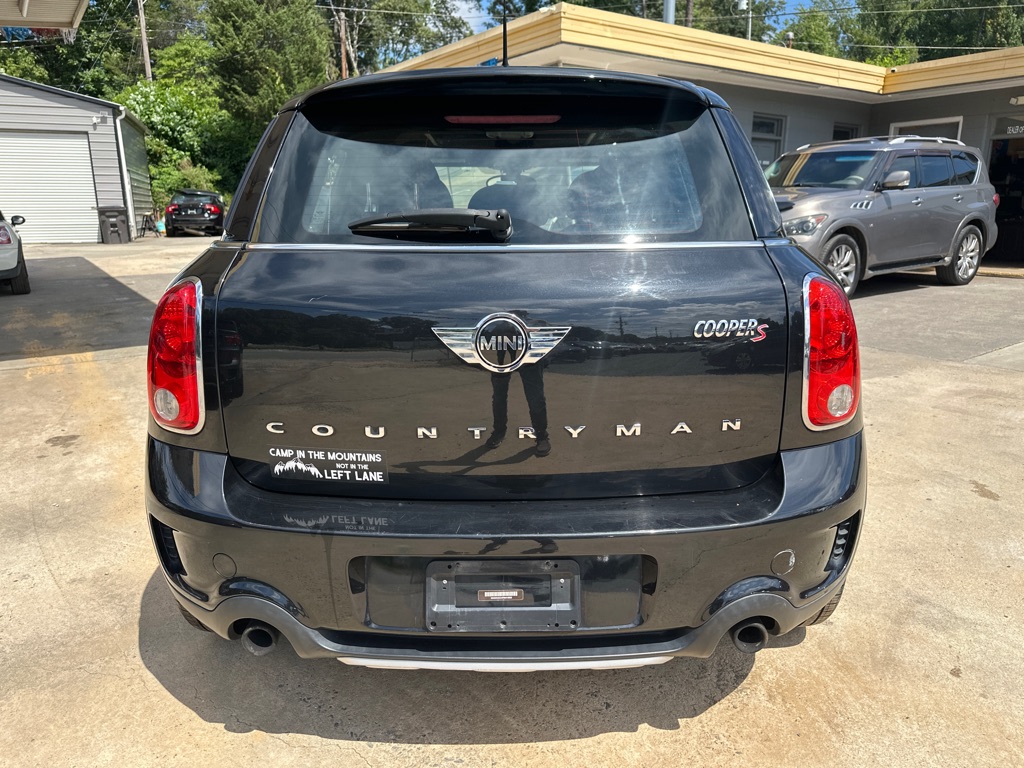 Photo 8 of this MINI COOPER