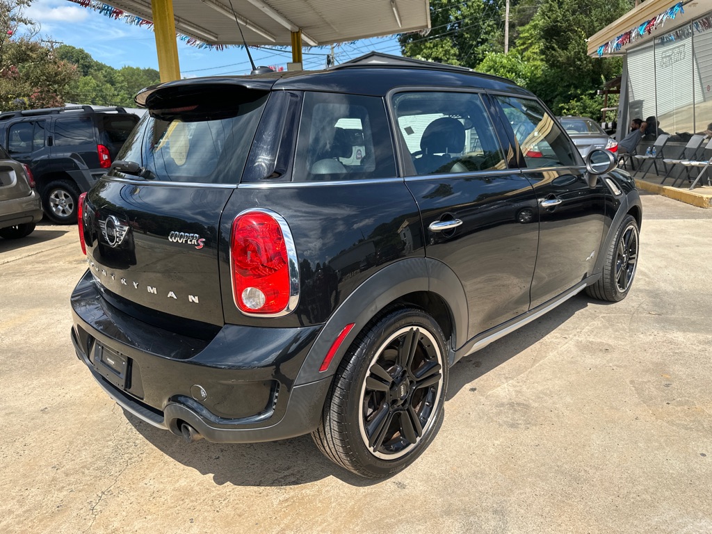Photo 7 of this MINI COOPER