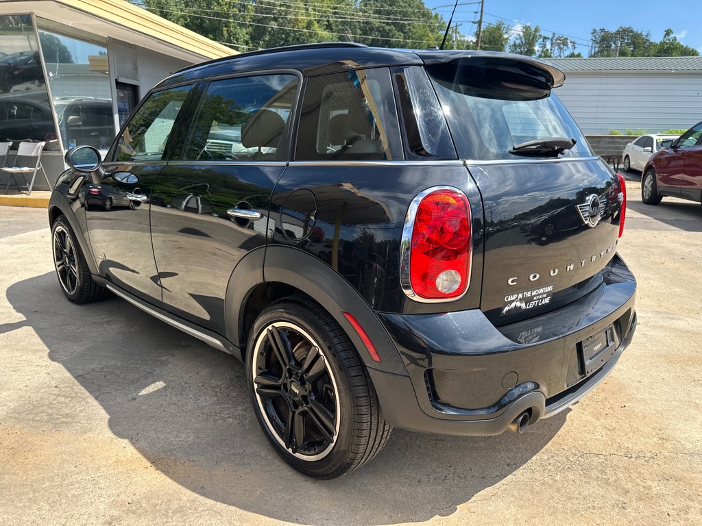 Photo 9 of this MINI COOPER