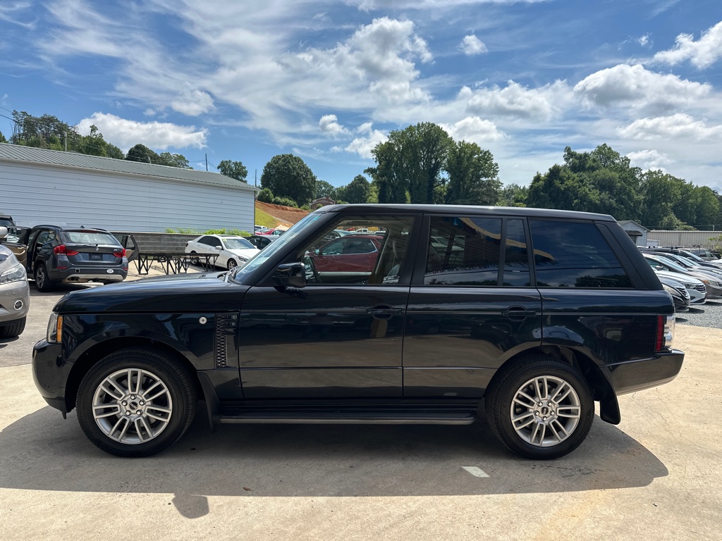 Photo 2 of this LAND ROVER RANGE ROVER