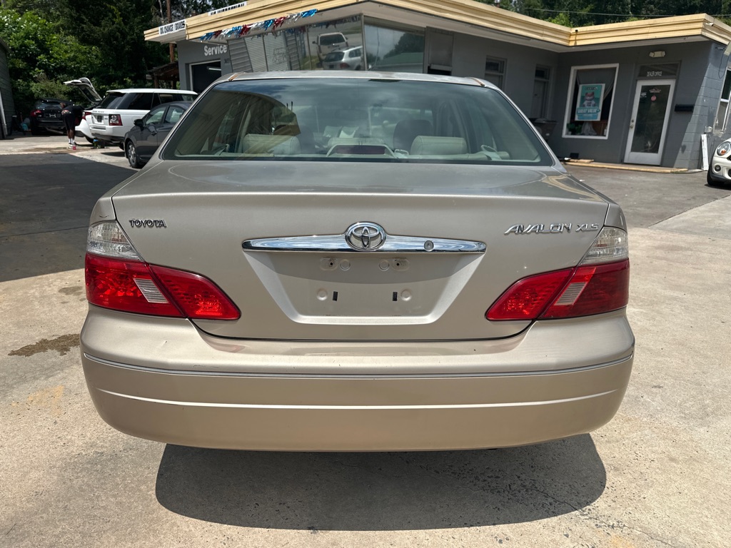 Photo 7 of this TOYOTA AVALON