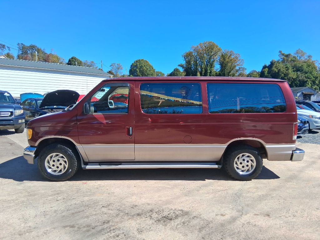 Photo 2 of this FORD ECONOLINE