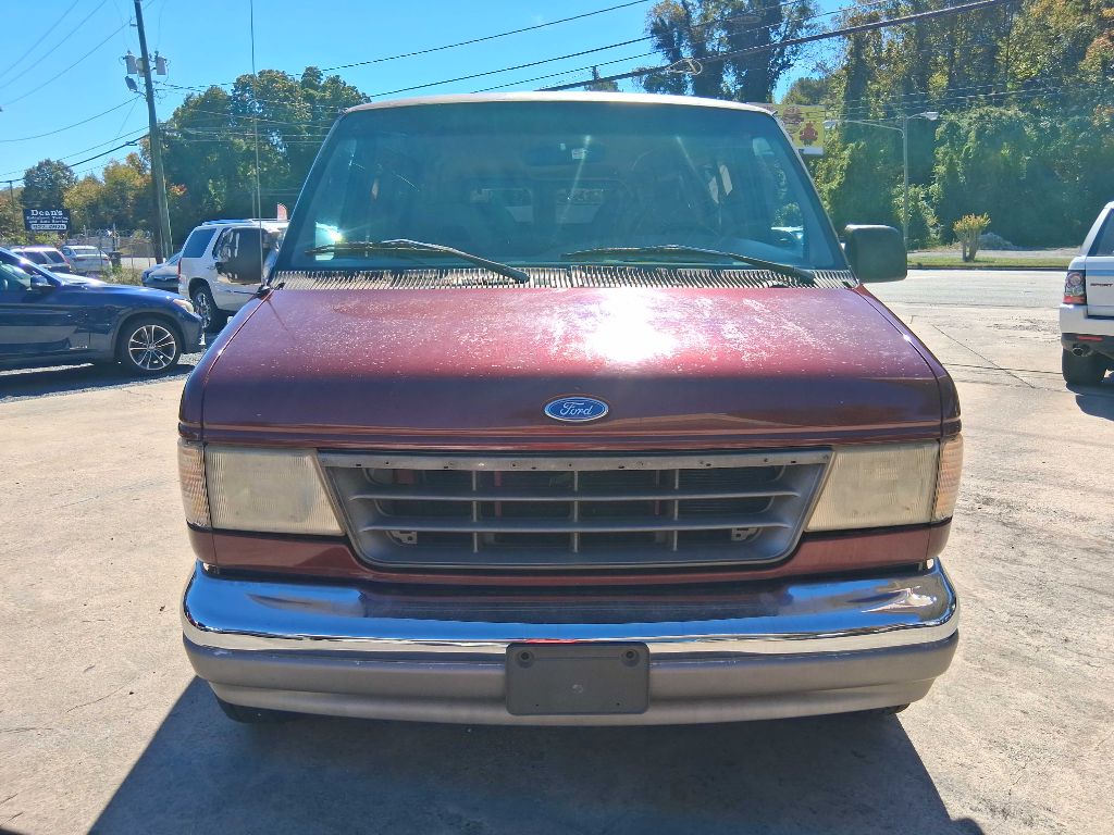 Photo 4 of this FORD ECONOLINE