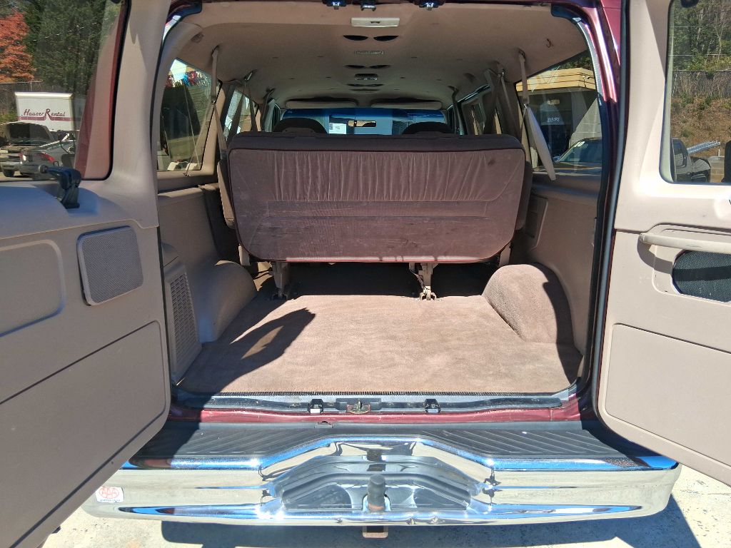 Photo 8 of this FORD ECONOLINE