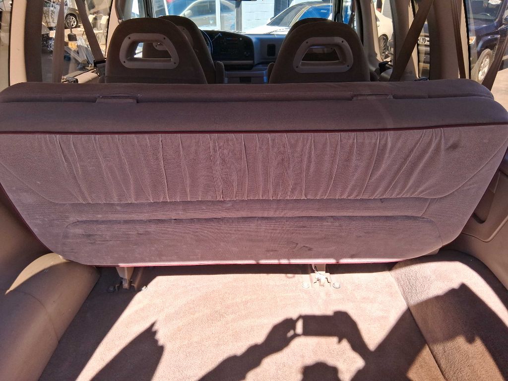 Photo 9 of this FORD ECONOLINE