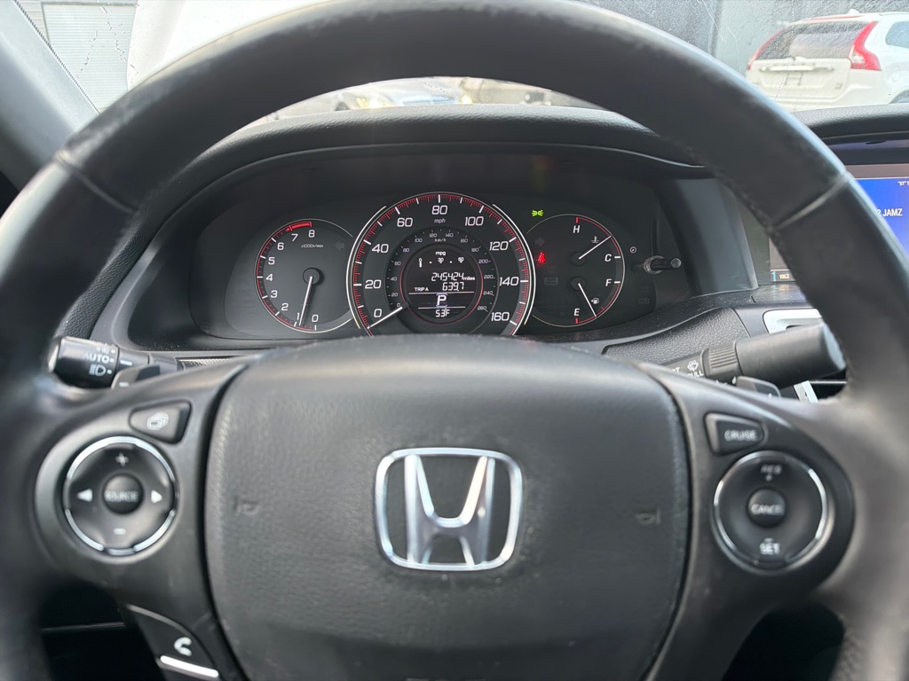Photo 9 of this HONDA ACCORD