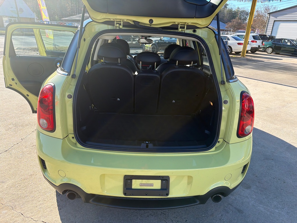 Photo 11 of this MINI COOPER