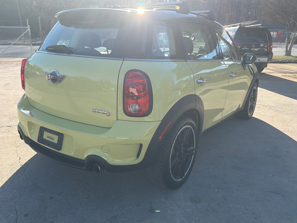 Photo 7 of this MINI COOPER
