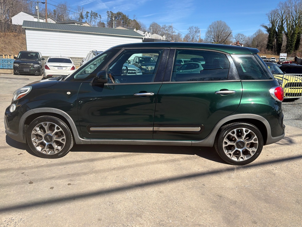 Photo 4 of this FIAT 500L