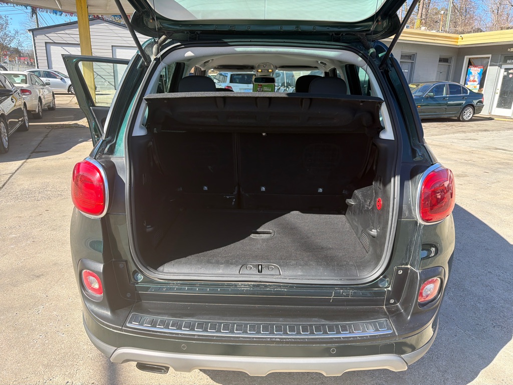 Photo 11 of this FIAT 500L