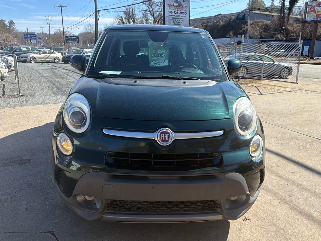Photo 2 of this FIAT 500L