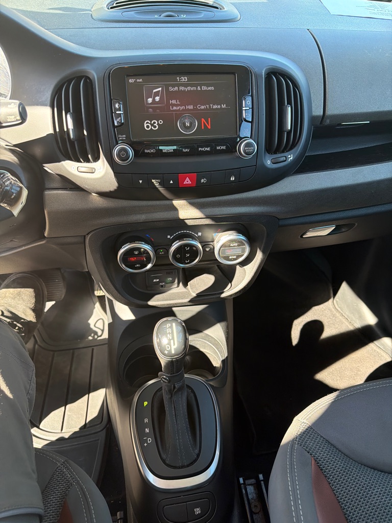 Photo 13 of this FIAT 500L