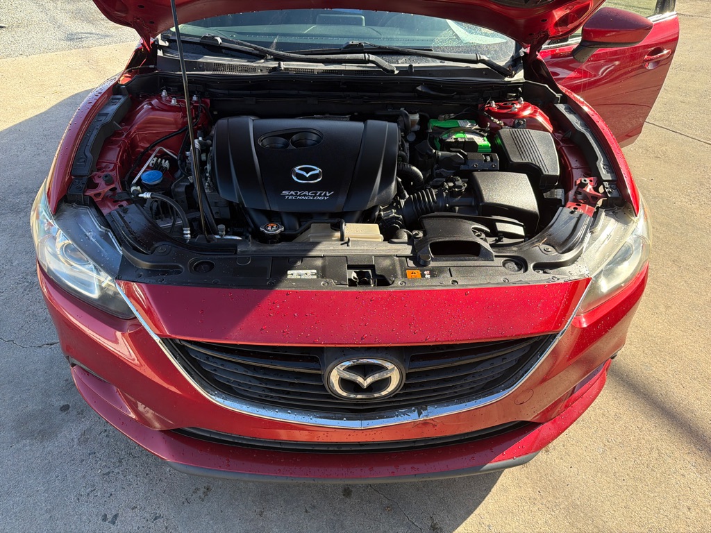 Photo 16 of this MAZDA 6