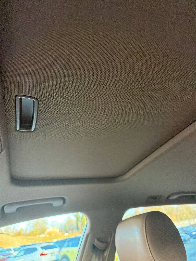 Photo 18 of this AUDI A6