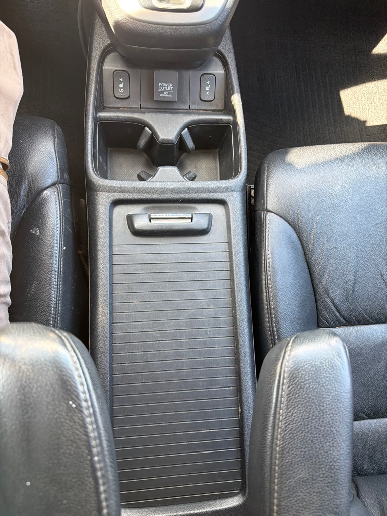 Photo 18 of this HONDA CR-V