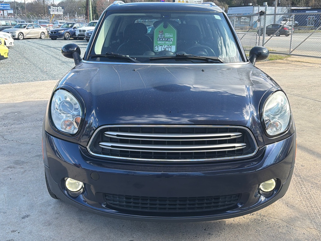 Photo 2 of this MINI COOPER