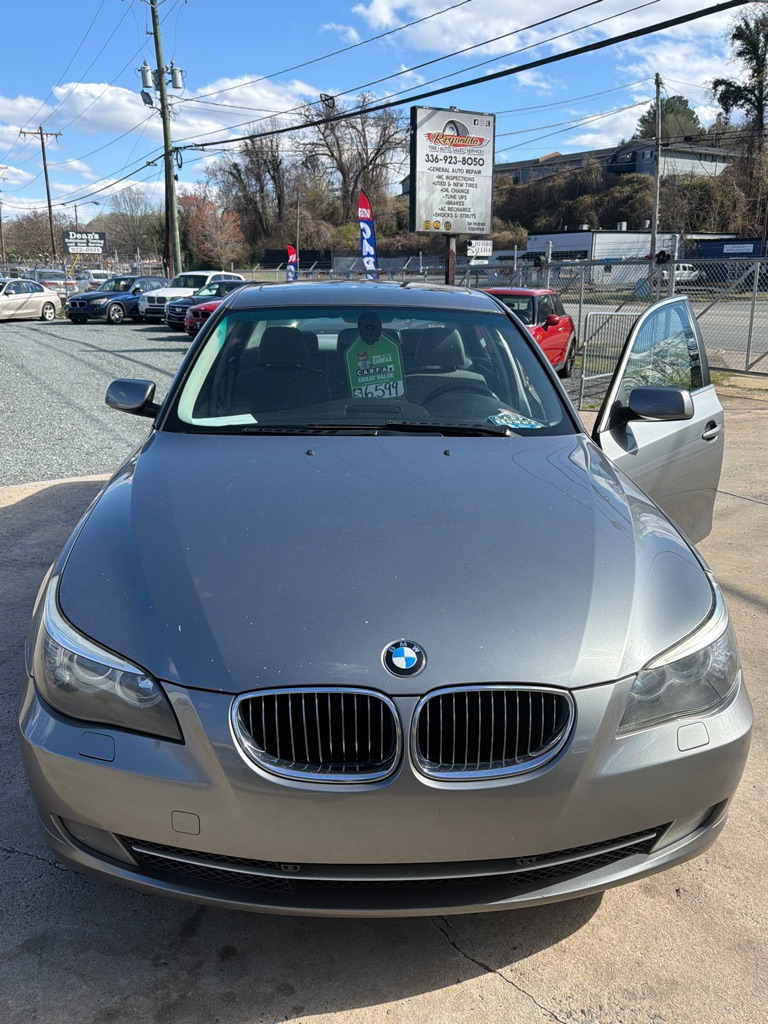Photo 19 of this BMW 528