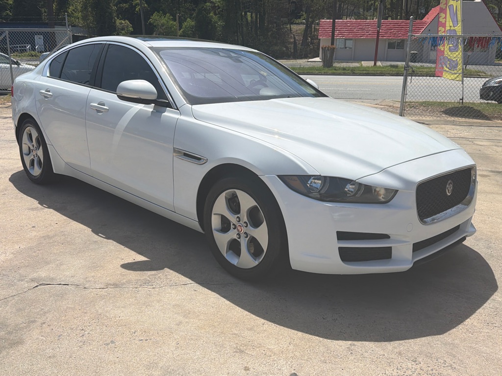 2017 JAGUAR XE