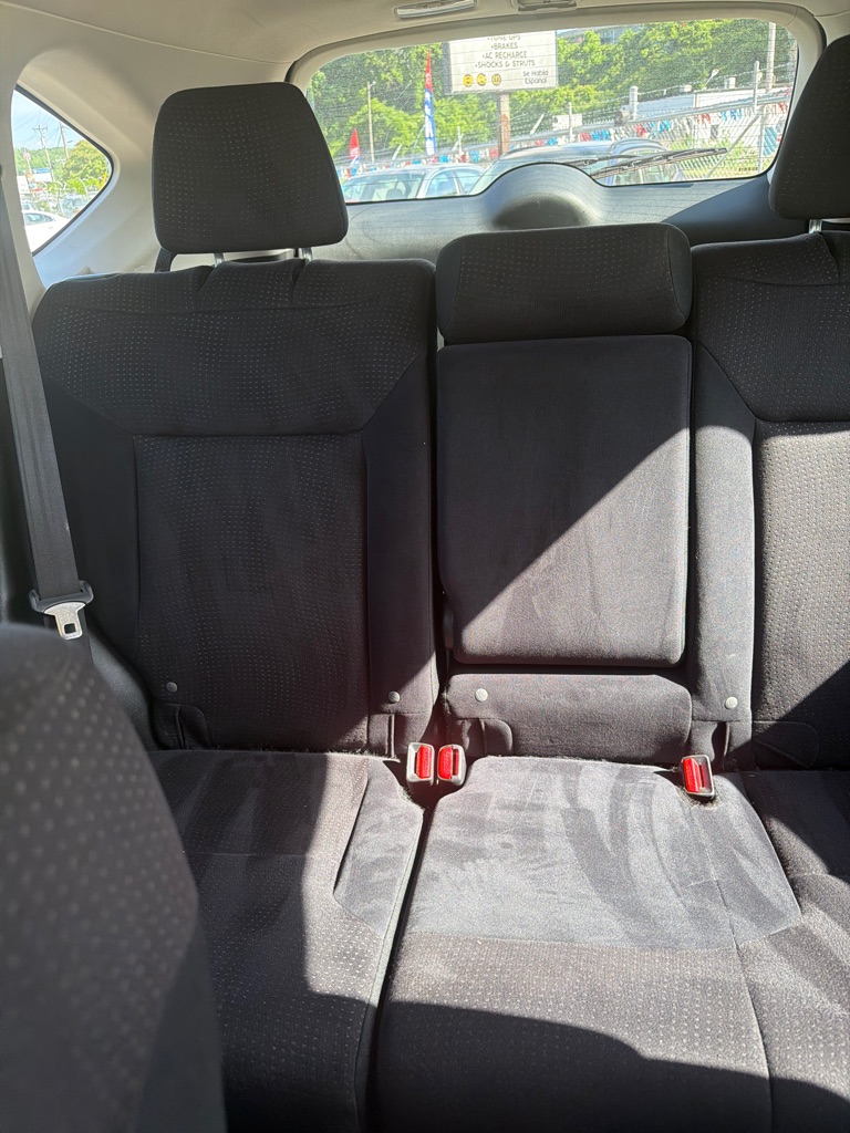 Photo 16 of this HONDA CR-V
