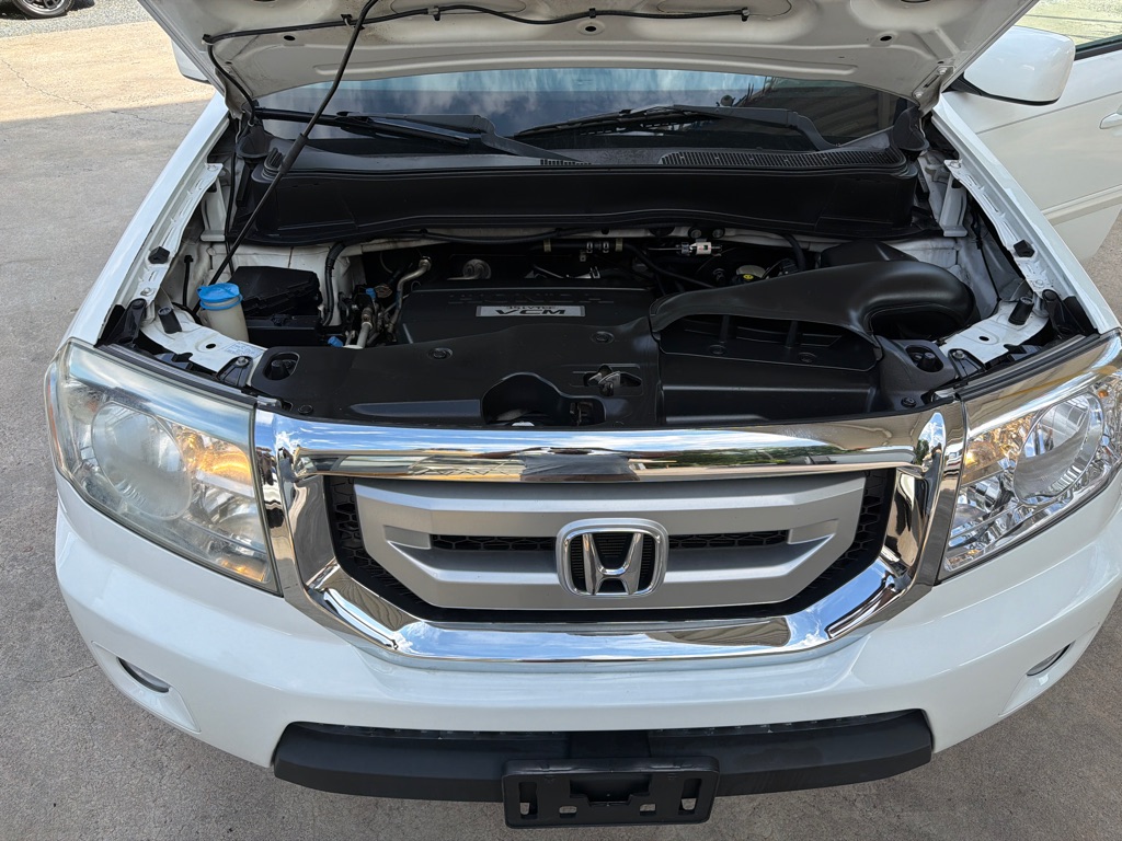 Photo 19 of this HONDA PILOT