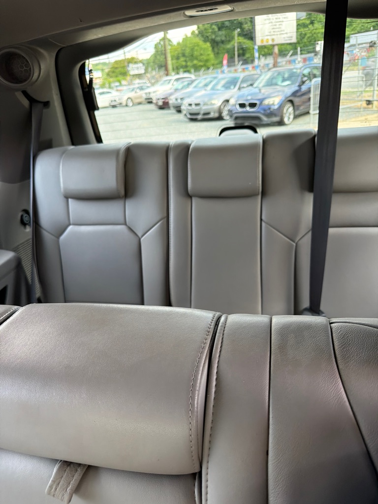 Photo 14 of this HONDA PILOT