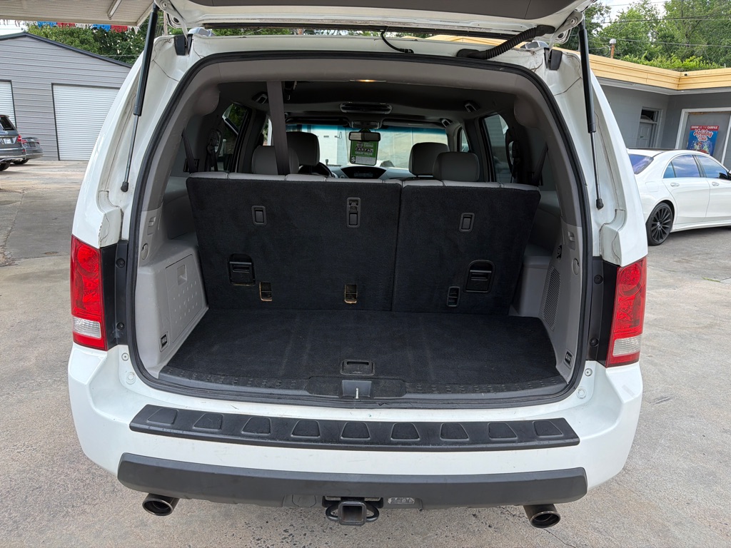 Photo 10 of this HONDA PILOT
