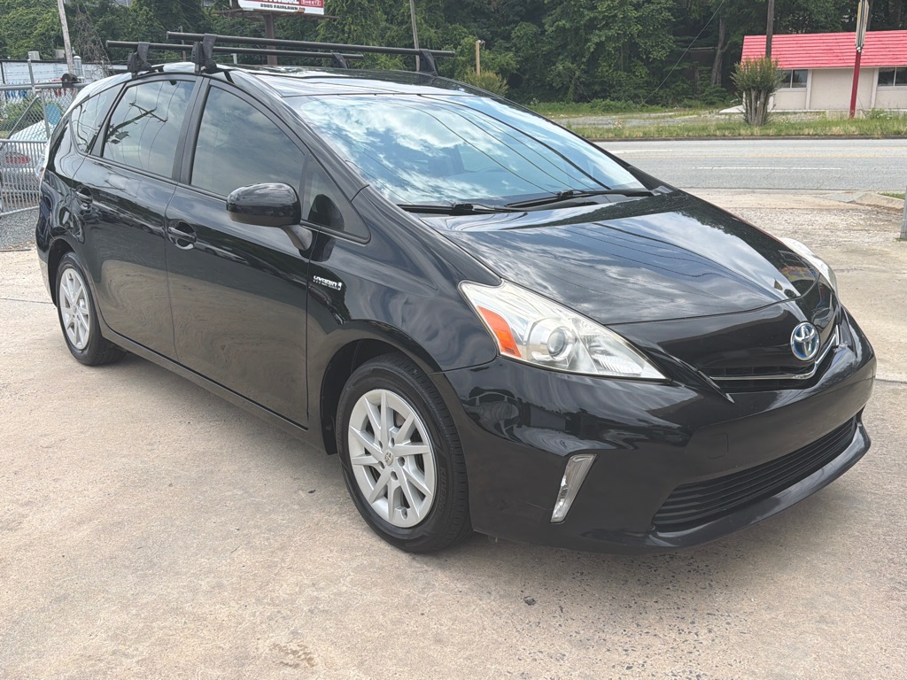 2012 TOYOTA PRIUS V