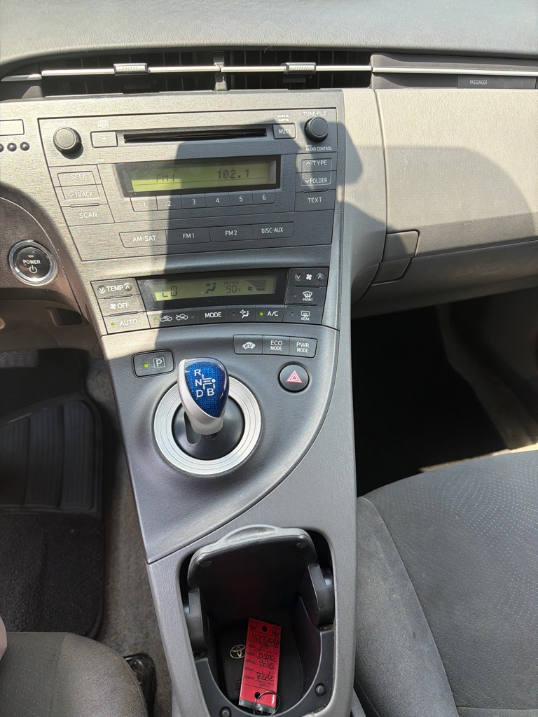 Photo 16 of this TOYOTA PRIUS