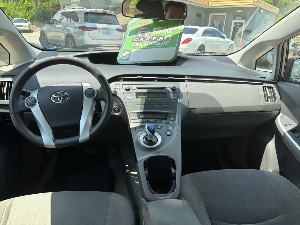 Photo 12 of this TOYOTA PRIUS