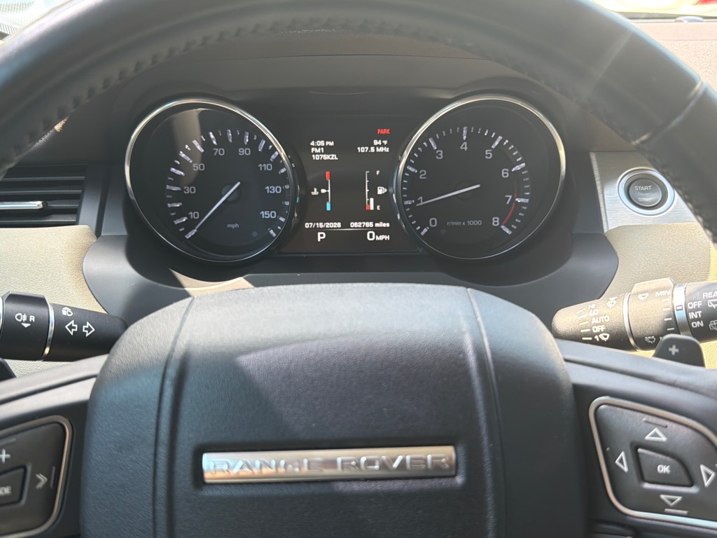 Photo 14 of this LAND ROVER RANGE ROVER EVO