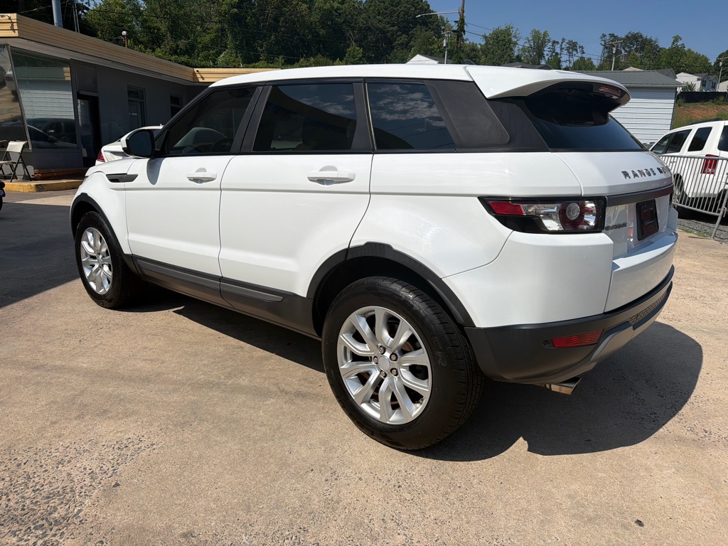 Photo 5 of this LAND ROVER RANGE ROVER EVO