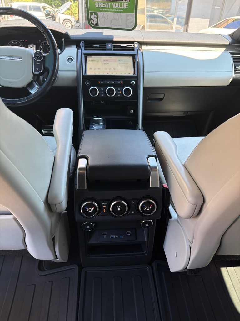 Photo 16 of this LAND ROVER DISCOVERY