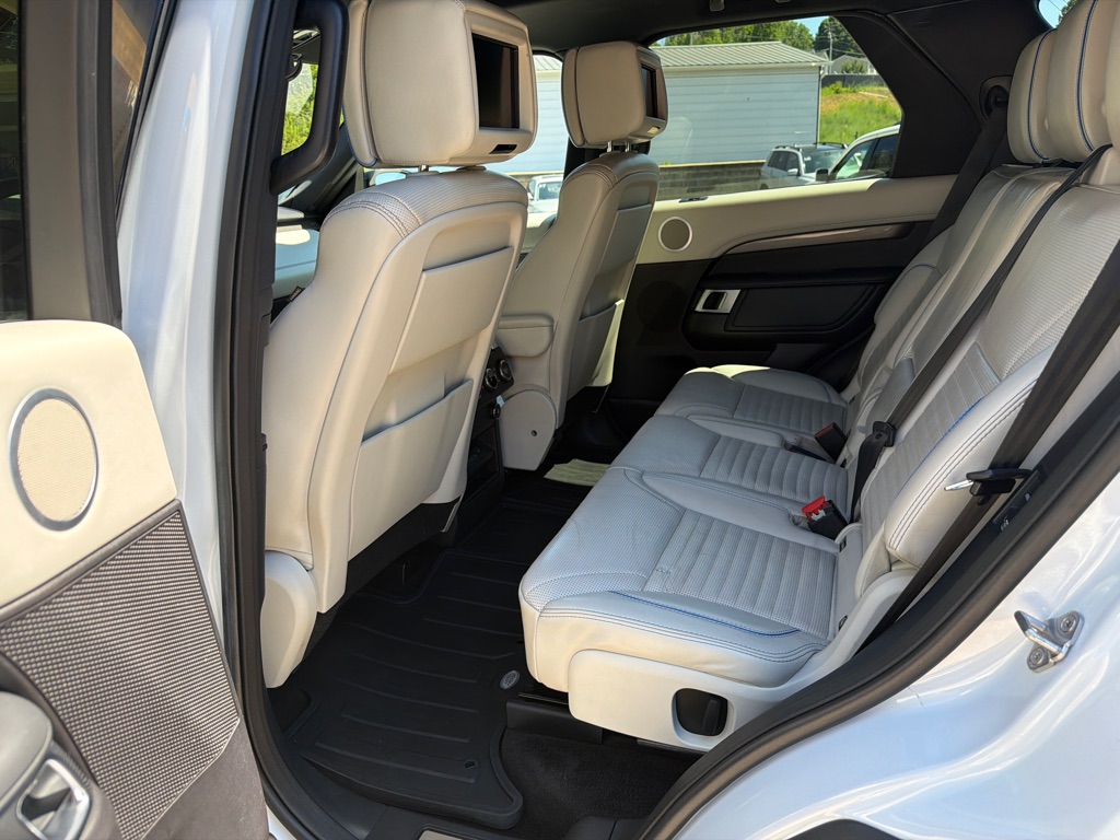 Photo 14 of this LAND ROVER DISCOVERY