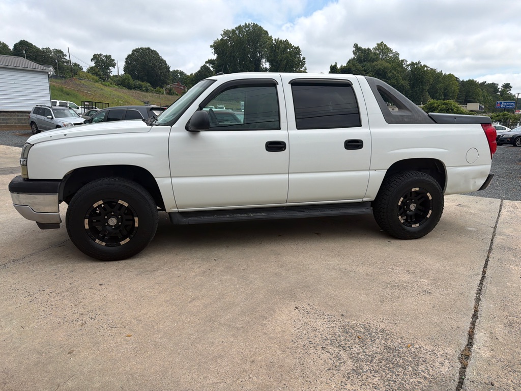 Photo 4 of this CHEVROLET AVALANCHE