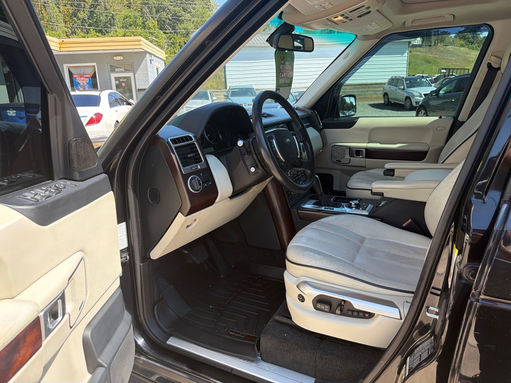 Photo 13 of this LAND ROVER RANGE ROVER