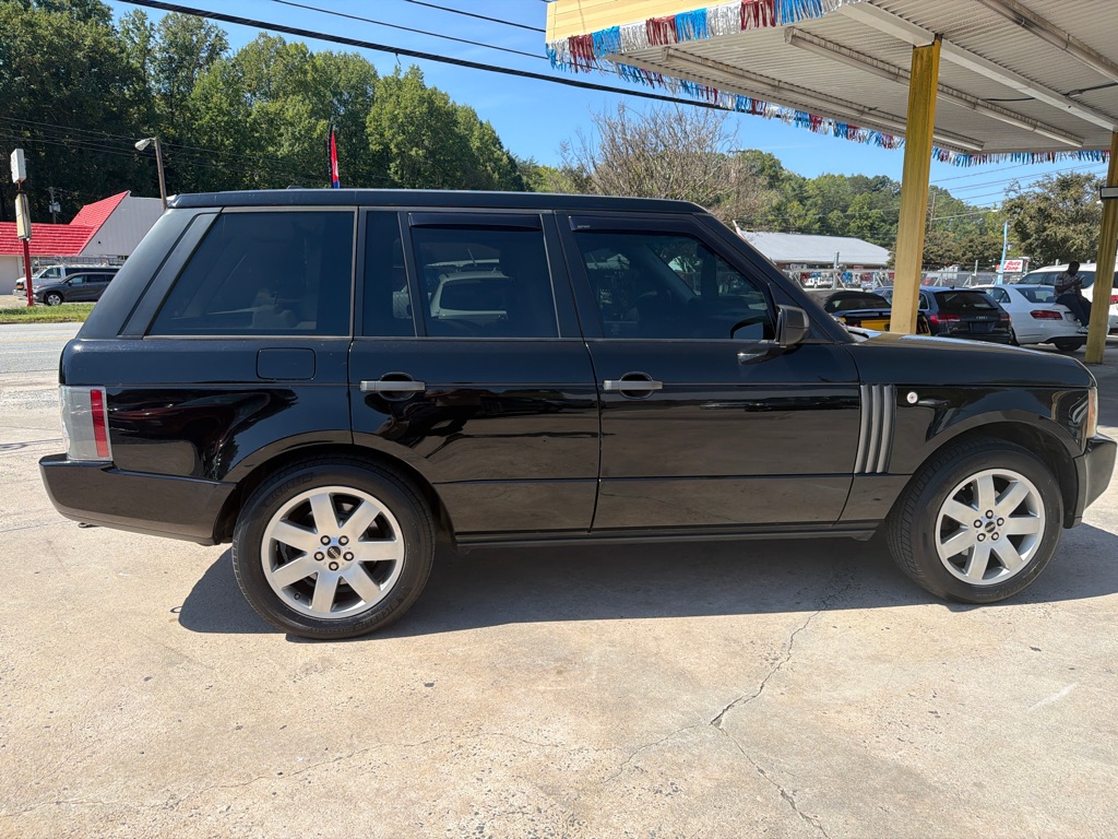 Photo 9 of this LAND ROVER RANGE ROVER