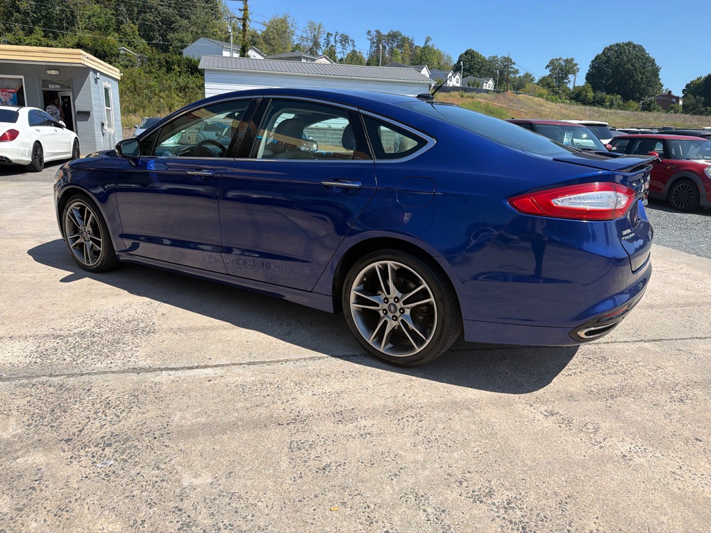 Photo 5 of this FORD FUSION
