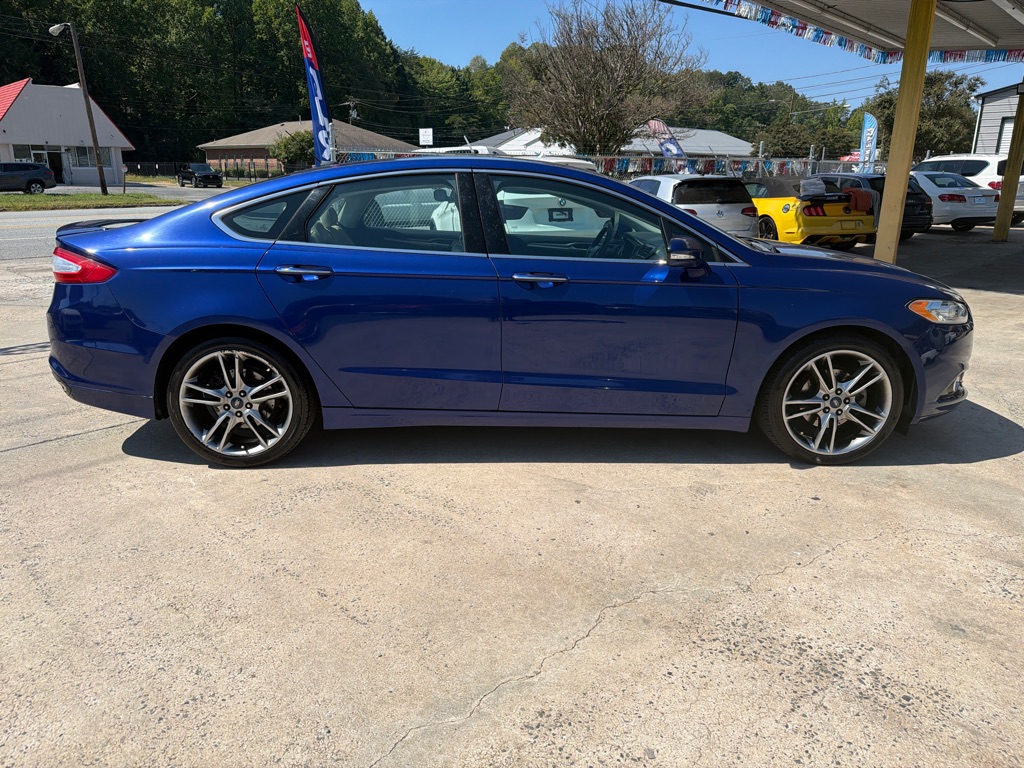 Photo 8 of this FORD FUSION