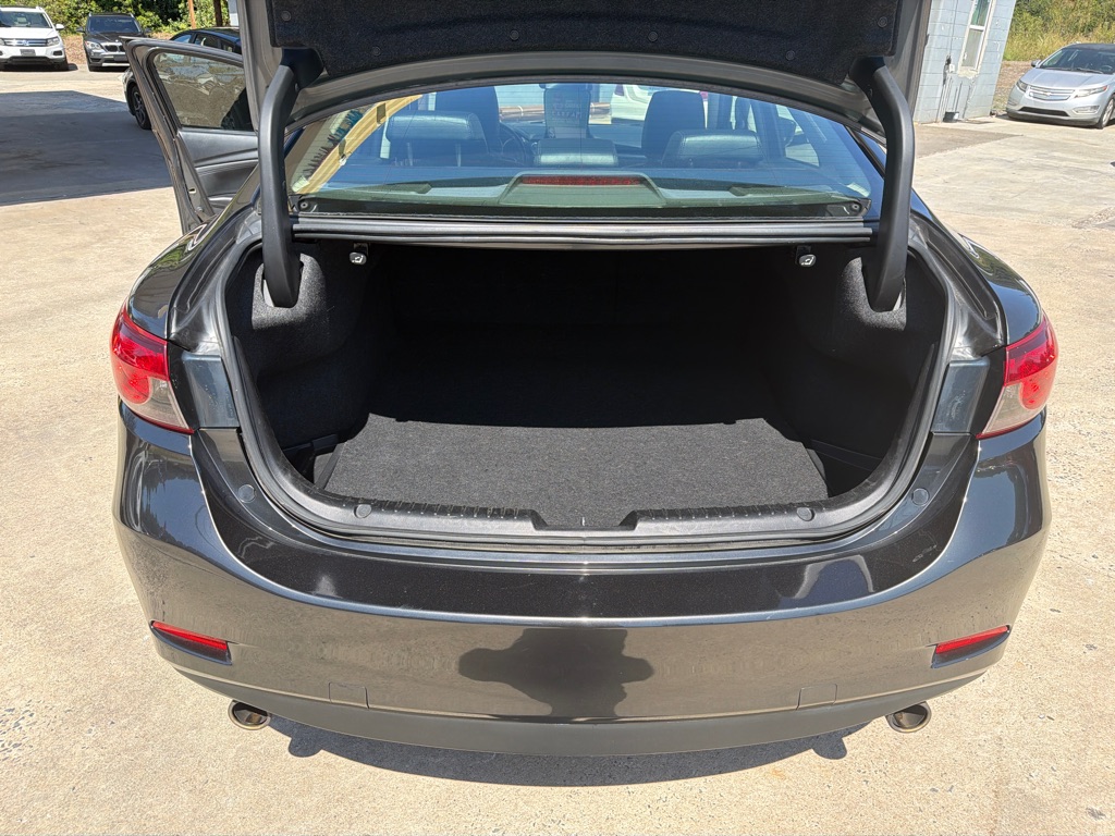 Photo 10 of this MAZDA 6