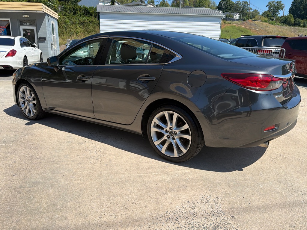 Photo 5 of this MAZDA 6