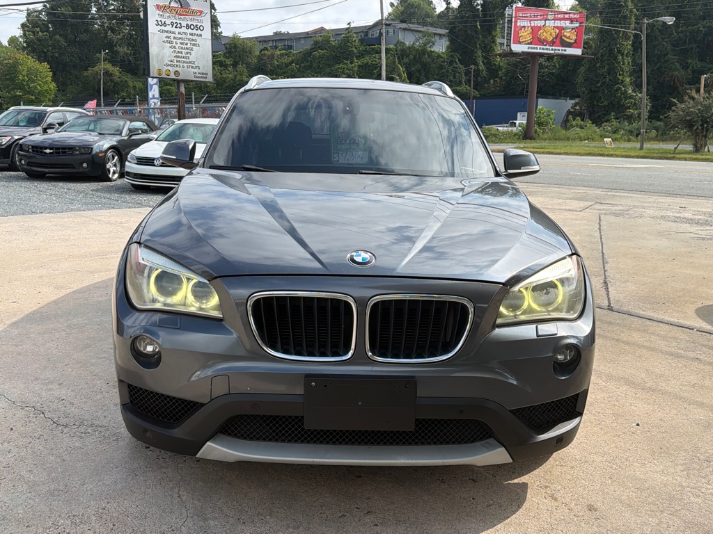 Photo 2 of this BMW X1