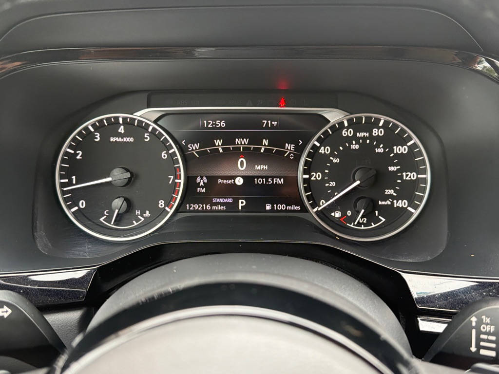 Photo 15 of this NISSAN PATHFINDER