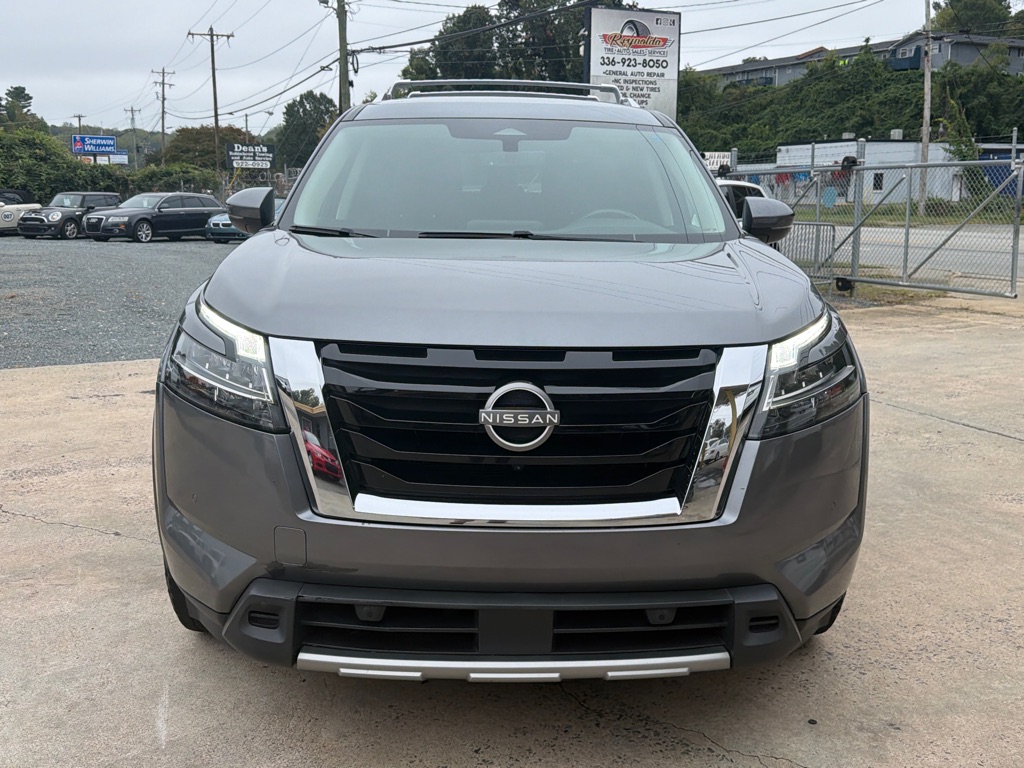 Photo 2 of this NISSAN PATHFINDER