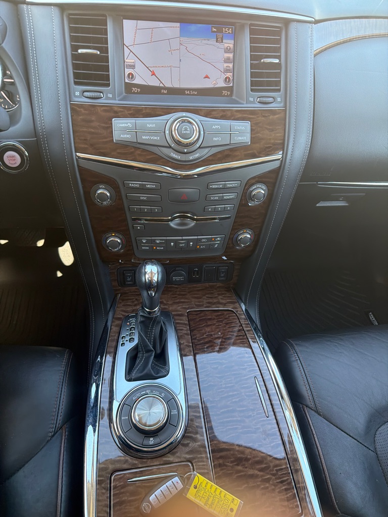 Photo 15 of this NISSAN ARMADA