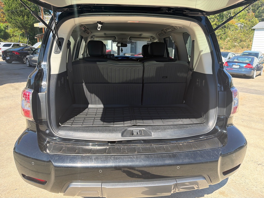 Photo 10 of this NISSAN ARMADA